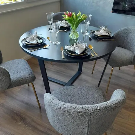 Casa Bianca Luxury Zara