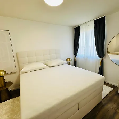 Casa Bianca Luxury * Zara